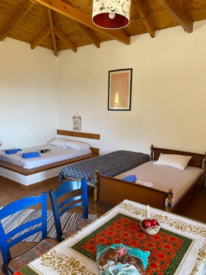 Velonas Beach Mpakas Country Cottage Prosilio  Eksteriør billede