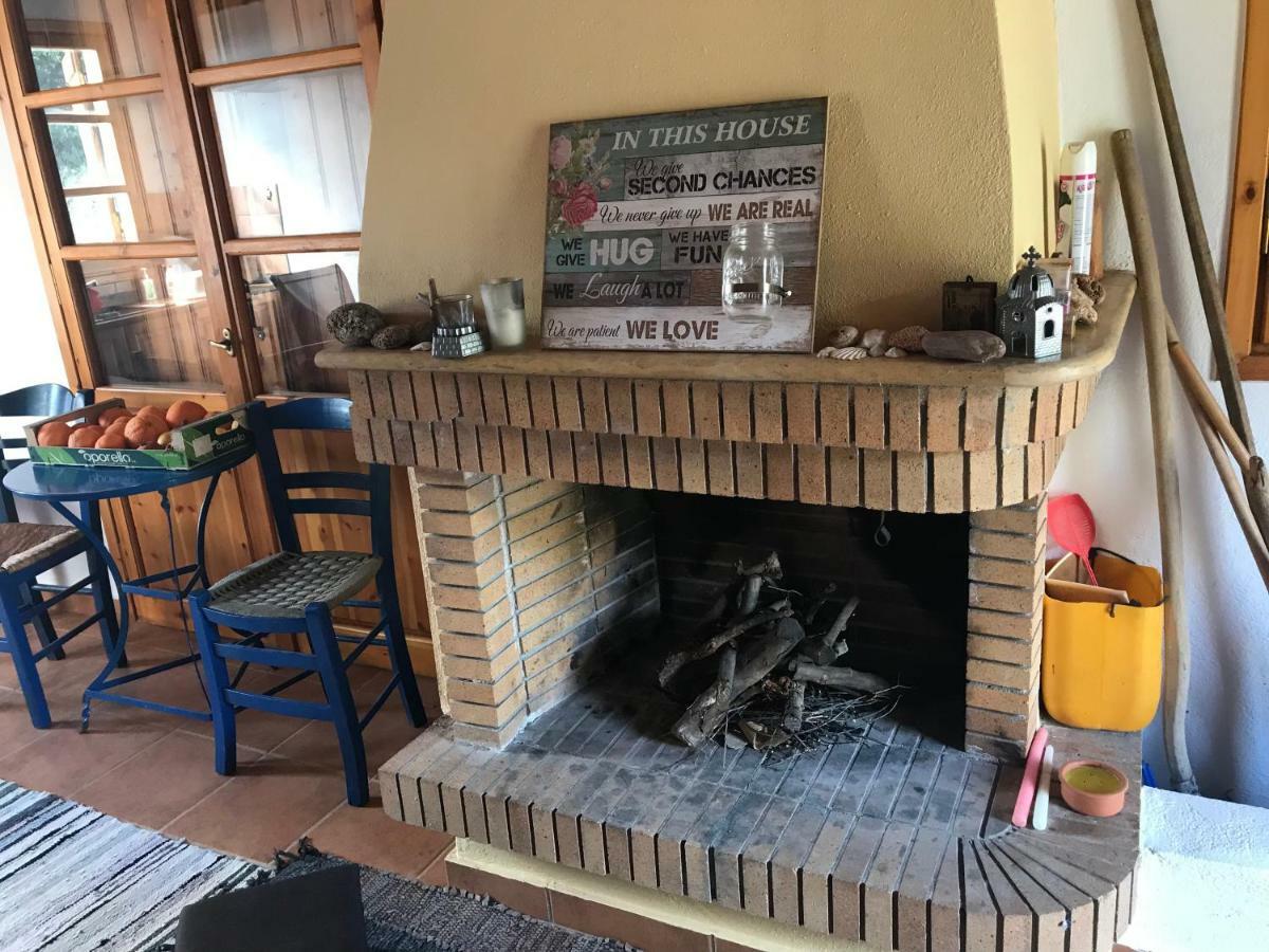 Velonas Beach Mpakas Country Cottage Prosilio  Eksteriør billede
